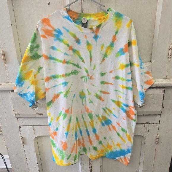 Gildan Multicolor Tie-Dye Short Sleeve Tee - Picture 1 of 1
